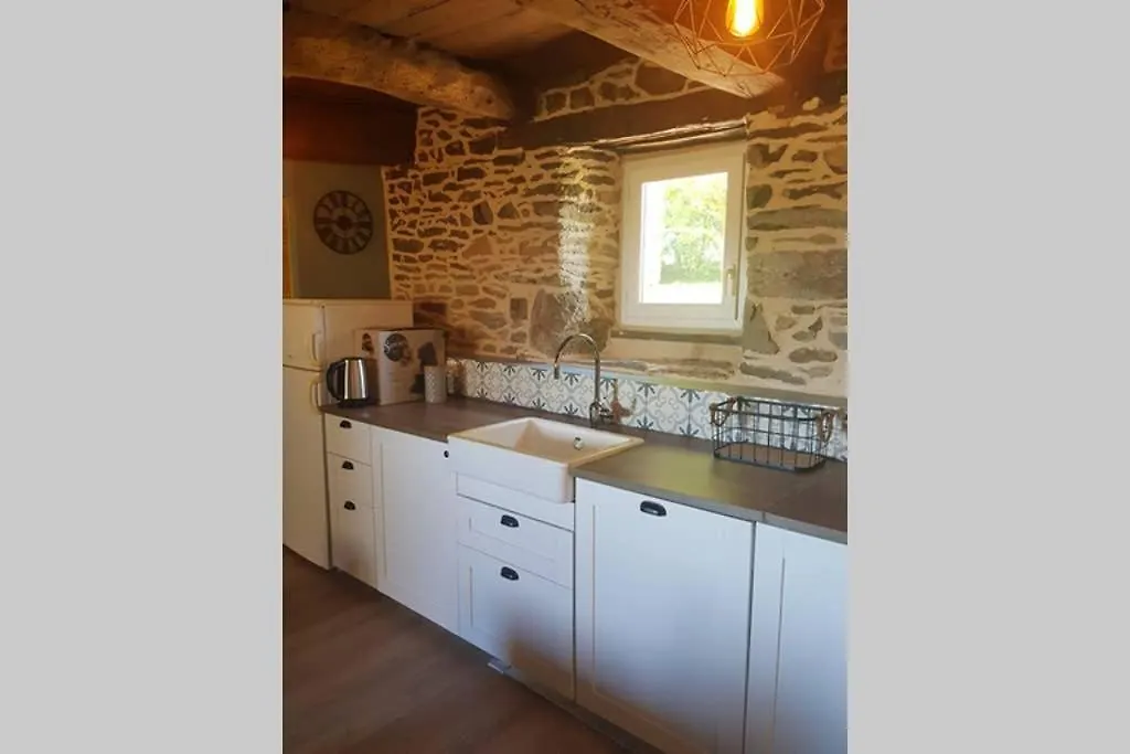 Le Golut Villa Evellys 0*,